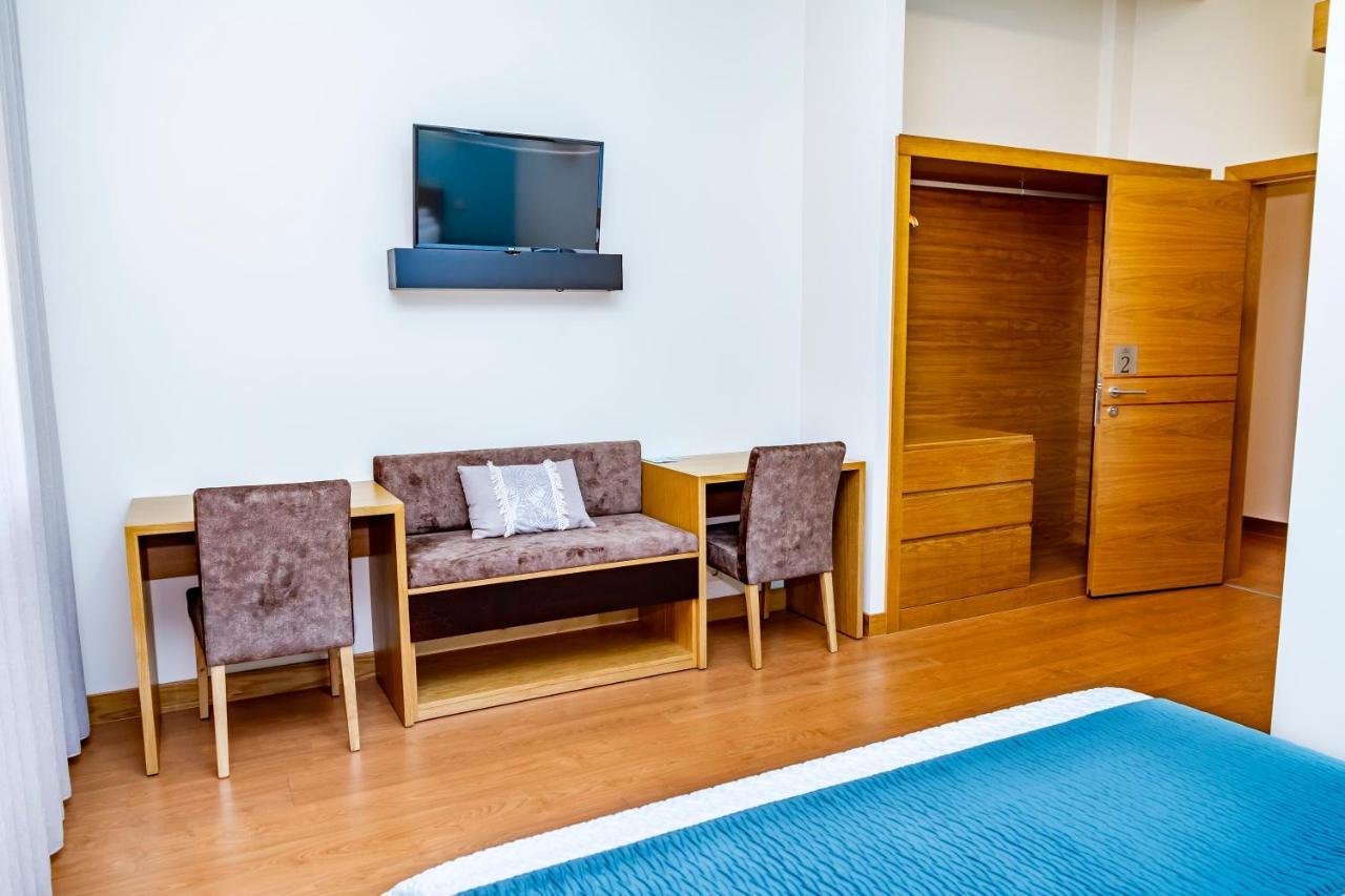 Bed and Breakfast Boutique Mouras Мондін-де-Башту Екстер'єр фото